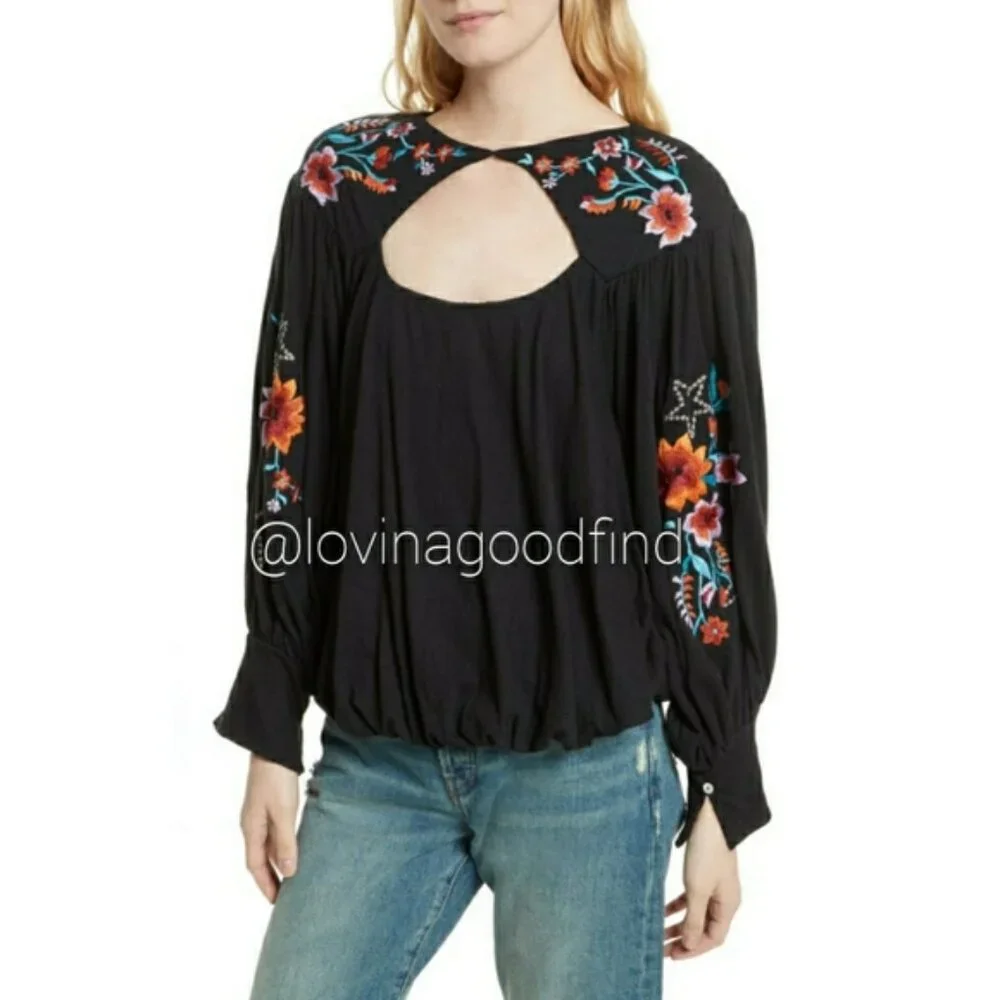 FREE PEOPLE Black Floral Embroidered Keyhole Ballin Sleeve Boho Top EUC sz M